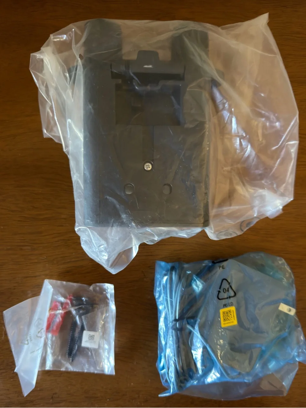 NEW OEM Samsung Jet 60 Fit Cordless Vacuum Wall Mount Dock Charger & Hardware